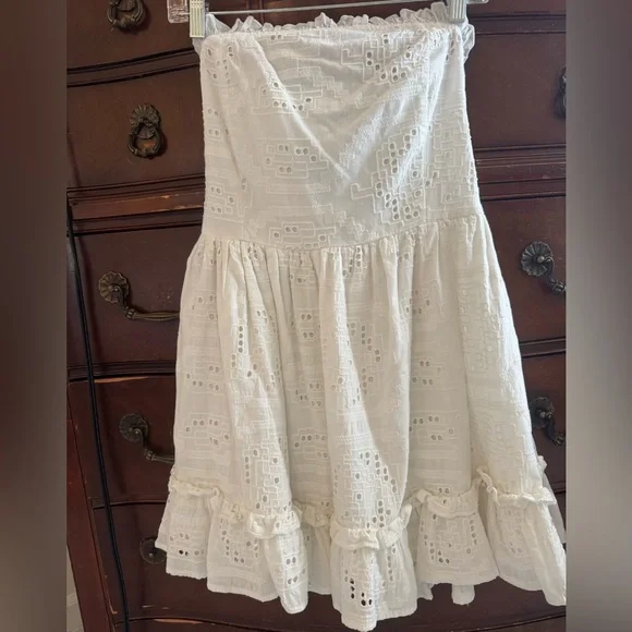 Anthropologie-White Strapless Eyelet Dress Size Small - Picture 1 of 4